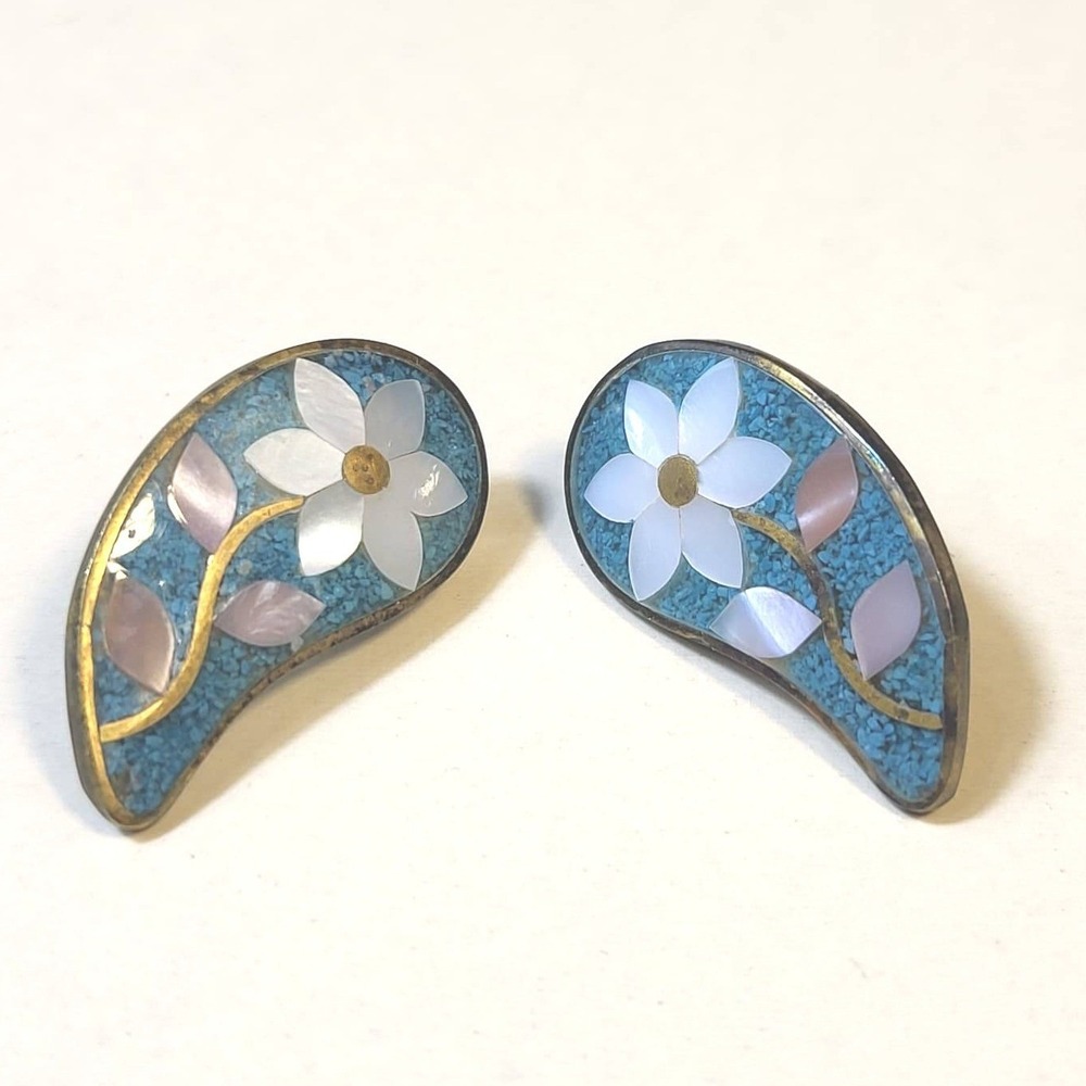 Mexican Silver Earrings Blue Turquoise Mother of Pearl Inlay Floral Paisley